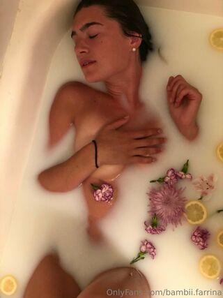 bambii.farrina