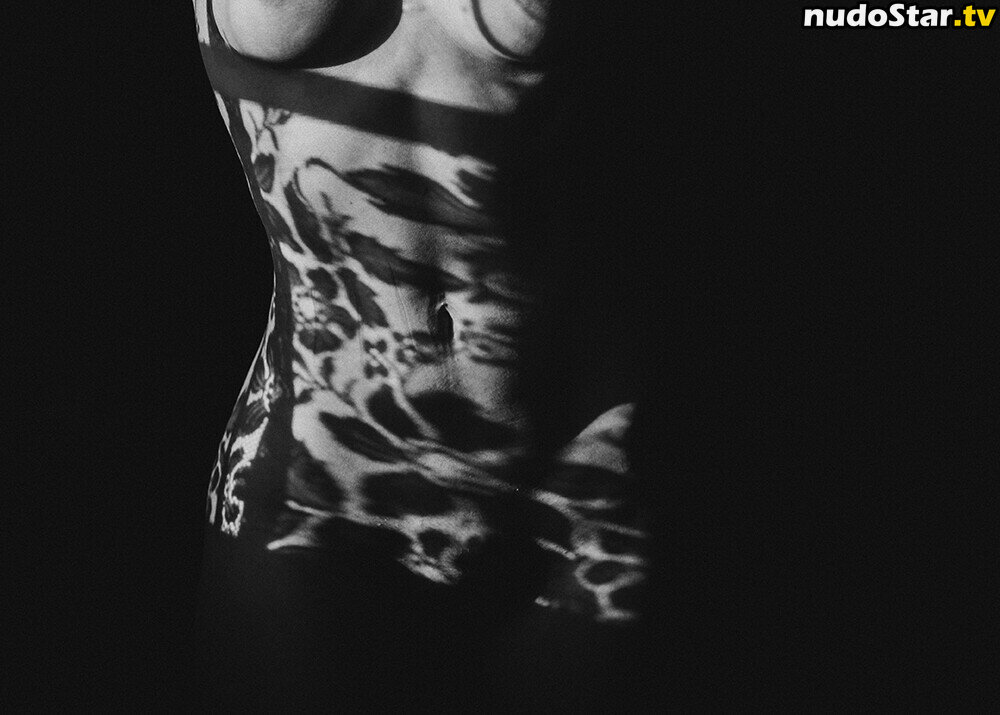 thinloth Злите Оголене Фото OnlyFans #19